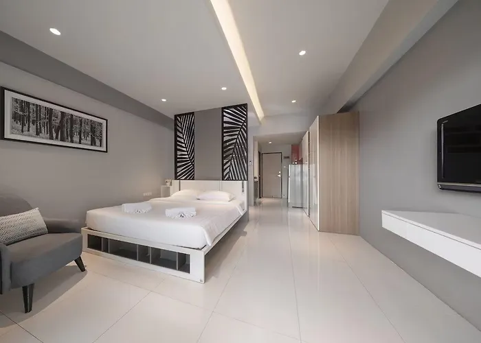 At 115 By Rompo Mansion Bangkok