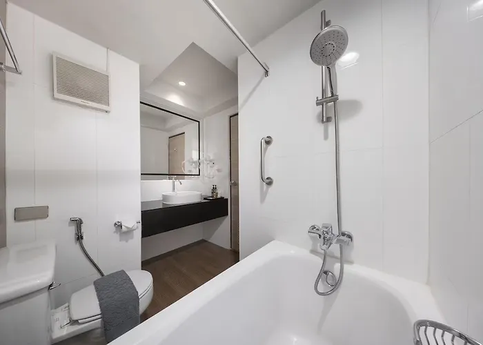 Hotel At 115 By Rompo Mansion